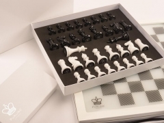 Packaging - Dark Chess in Shadow Black